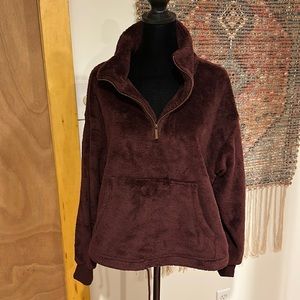 Old Navy Fleece Half Zip. Size medium.